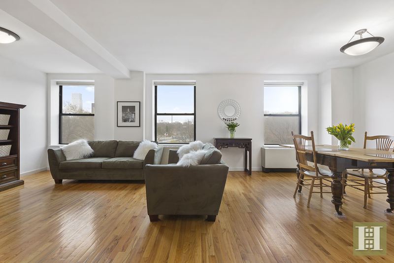Photo 1 of 125 Central Park North 5A, Harlem, NYC, $160,000, Web #: 14505940