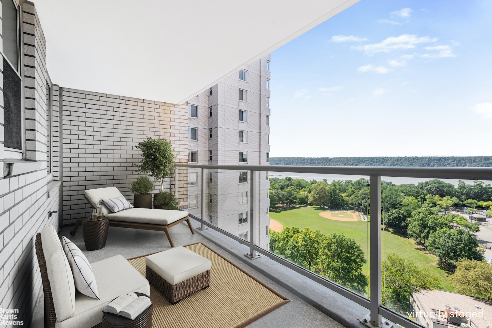 Photo 1 of 3333 Henry Hudson Parkway 17Y, Central Riverdale, New York, $635,000, Web #: 22582657