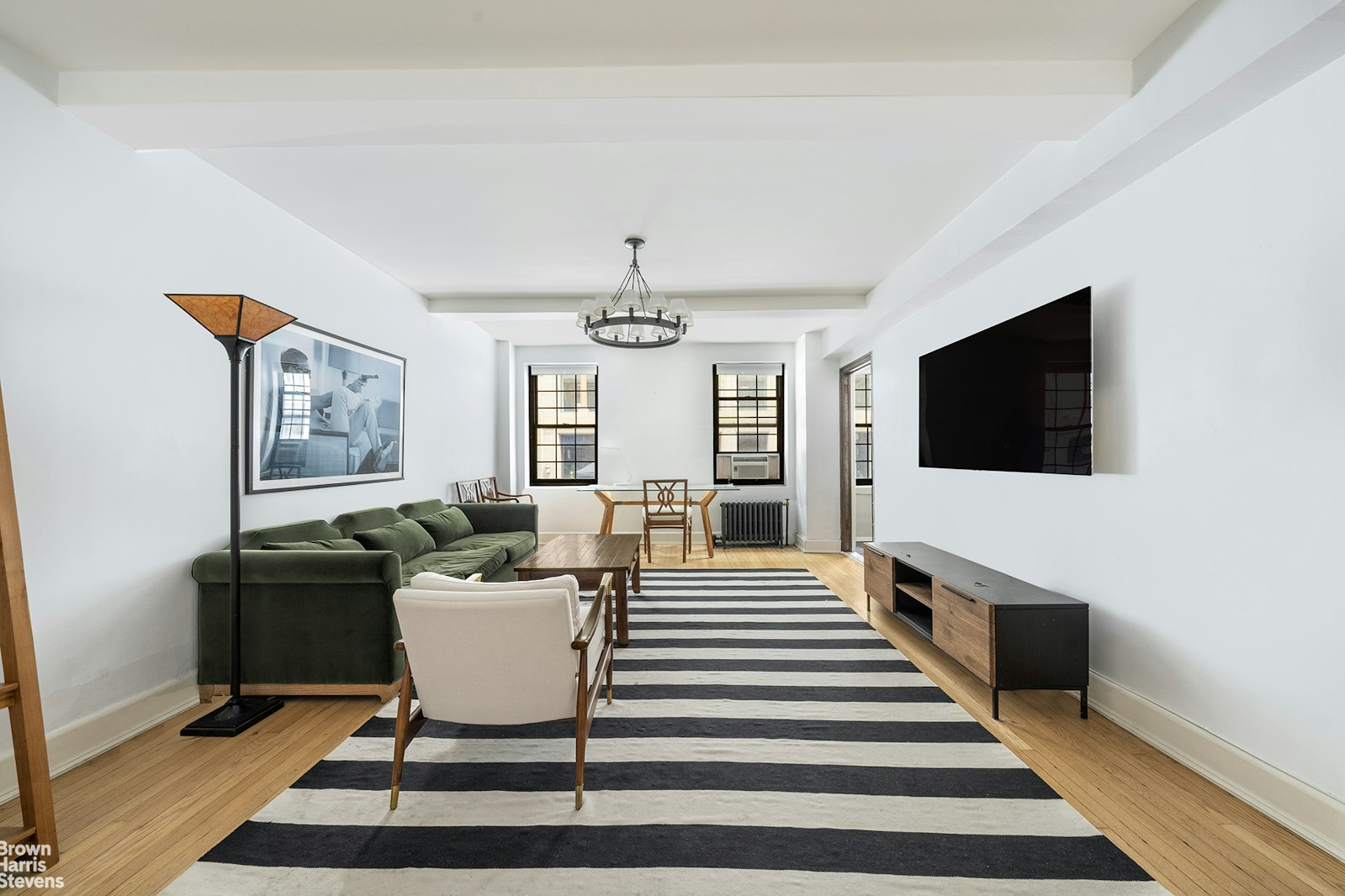 Photo 1 of 102 East 22nd Street 2I, Gramercy Park, NYC, $715,000, Web #: 22974944