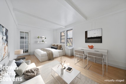321 East 54th Street 4E, Midtown East, NYC - 1 Bathrooms  
2 Rooms - 