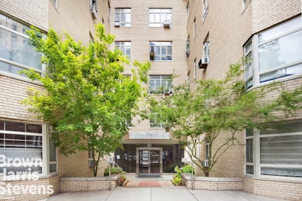 15 West 84th Street 7E, Upper West Side, NYC - 1 Bedrooms  
1 Bathrooms  
3.5 Rooms - 